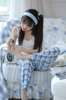 国产美女久久久亚洲综合